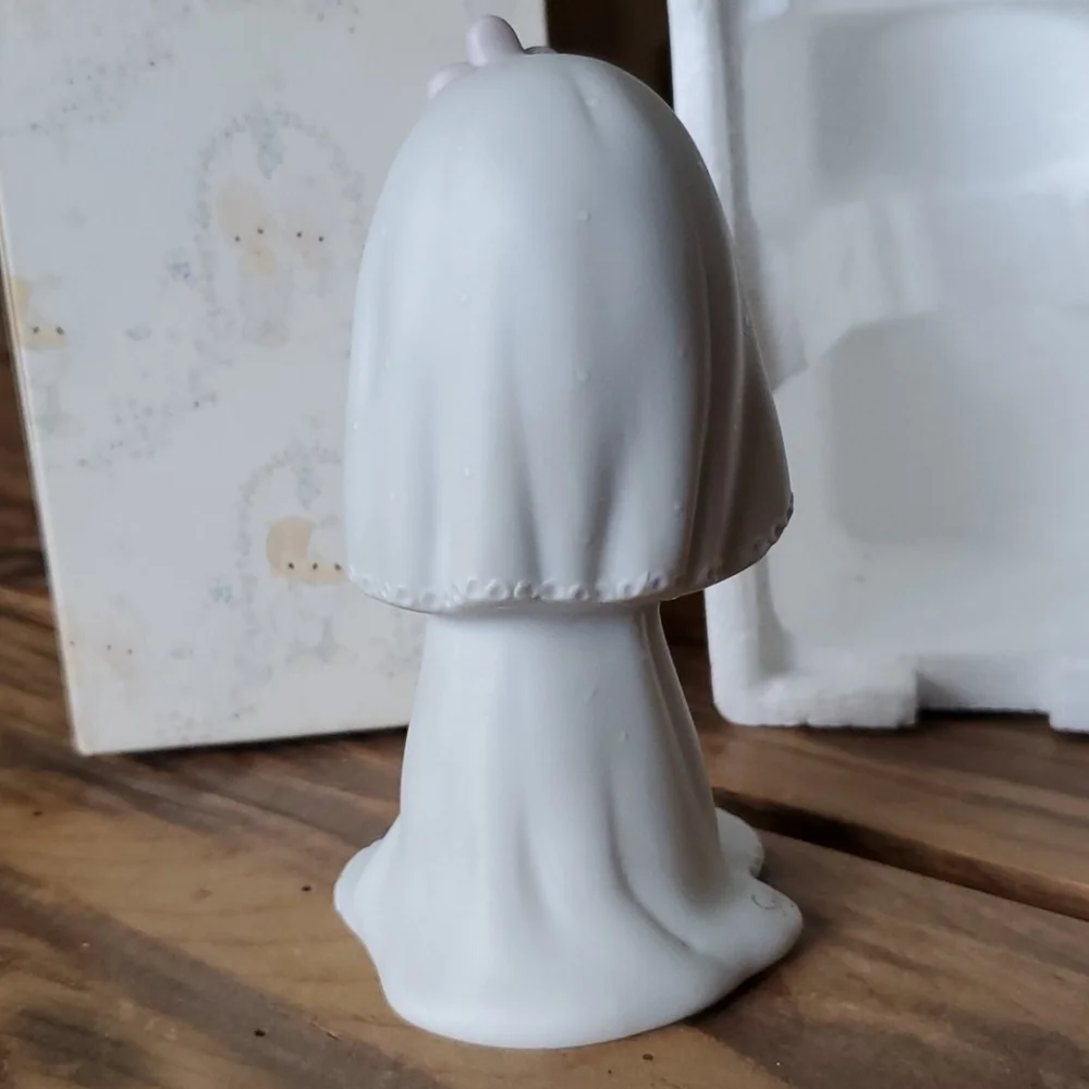 Precious Moments Bride Porcelain Figurine Collectable